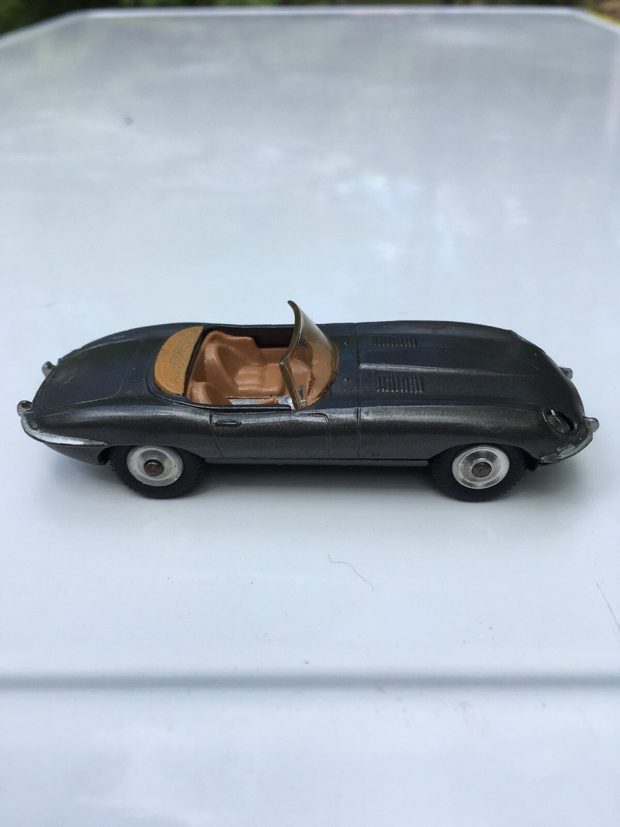当時貴重★レア★CORGI TOYS 347 ★シボレーアストロ ★箱付★現状 当時貴重☆レア☆CORGI TOYS 347 ☆シボレーアストロ ☆箱付