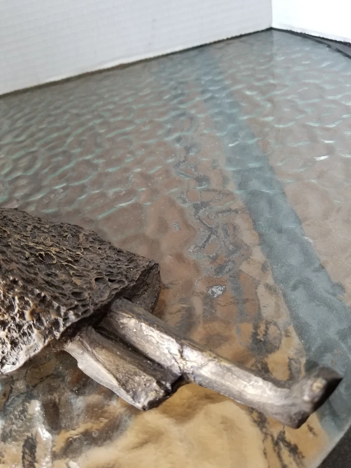 Vintage Summer Days Relaxng Woman Table Sculptura From Uttermost Modern Art. - Image 4 of 4