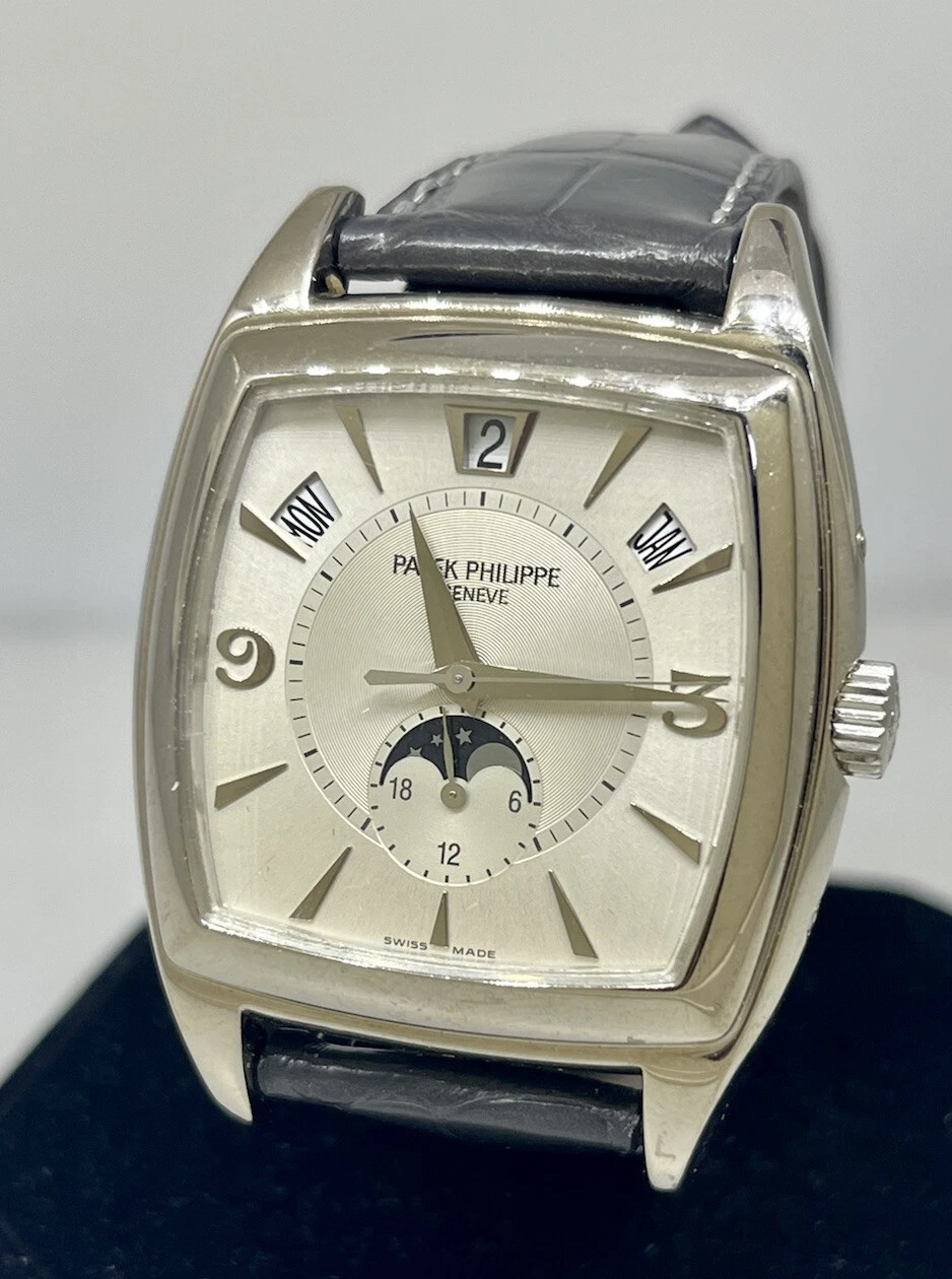 Patek Philippe — Patek Philippe Complications Calendario Anual Gondolo Oro Blanco Reloj de Hombre