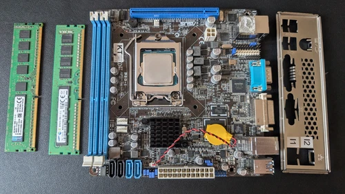 ASUS P9D-I M-ITX + Xeon E3-1241 V3 + 16GB ECC RAM - Intel C222