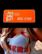 Hooters uniforme Big Uns étiquette nom célébrité lingerie épingle lingerie costume EXtra