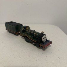 Thomas Friends TrackMaster Motorized Emily Engine w/ Tender TOMY 2004 WORKING