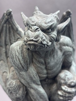 Gargoyle Gray Stone Finish Resin Poised Protector Winged 7'' Statue
