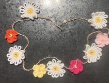 🌸 NEW hand Crochet sparkly daisy flower Jute Rustic Bunting Window sequins Gift