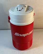 Snap On Igloo 1/2 Half Gallon Water Jug Cooler Red White Handle USA NEW