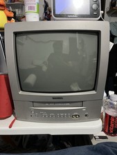 Toshiba MV13N2 CRT TV VCR Combo Player Retro Gaming, No Remote