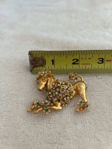 RARE BEVERLY HILLS ESTATE Vtg MARVELLA Gold Peridot Flower Poodle Pin ENAMEL PUP - Picture 5 of 6