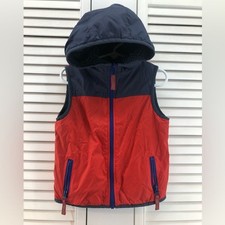 Mini boden size 3-4 reversible Sherpa Red and Navy Hooded zip up Vest