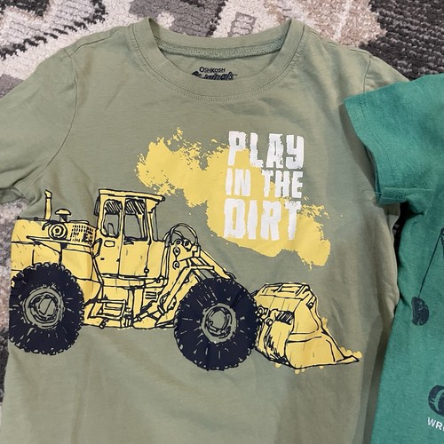 Boys 4t Namebrand Green Tractor Bundle Of Two Shirts - Picture 2 of 6