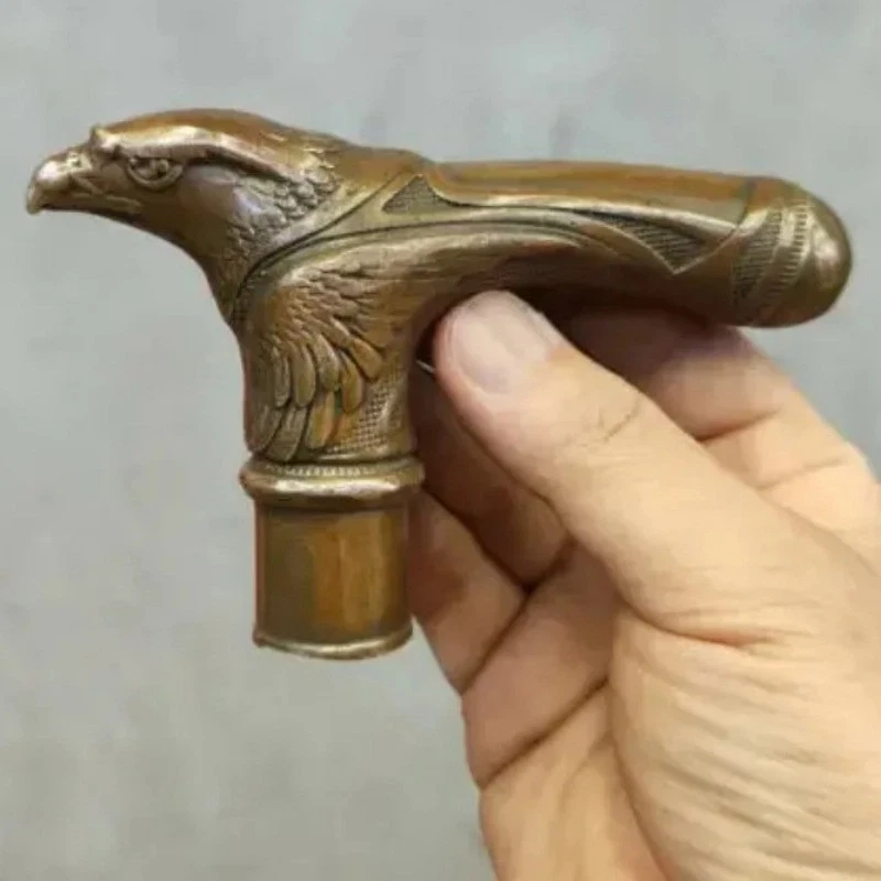 Antiguo bronce tallado a mano estatuas de águila bastón cabeza accesorios para el hogar  Foto 4 de 4