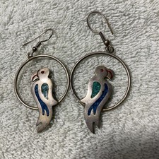 Vintage STERLING SILVER PARROT BIRD DANGLE EARRINGS.