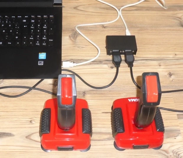 Adattatore USB per joystick DB9 (compatibile con Amiga, Commodore, Atari ecc.) - Immagine 2 di 2