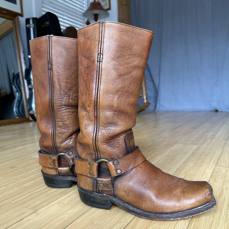 Botas vintage Frye Harness couro marrom 9D EUA – linda pátina - Imagem 2 de 4