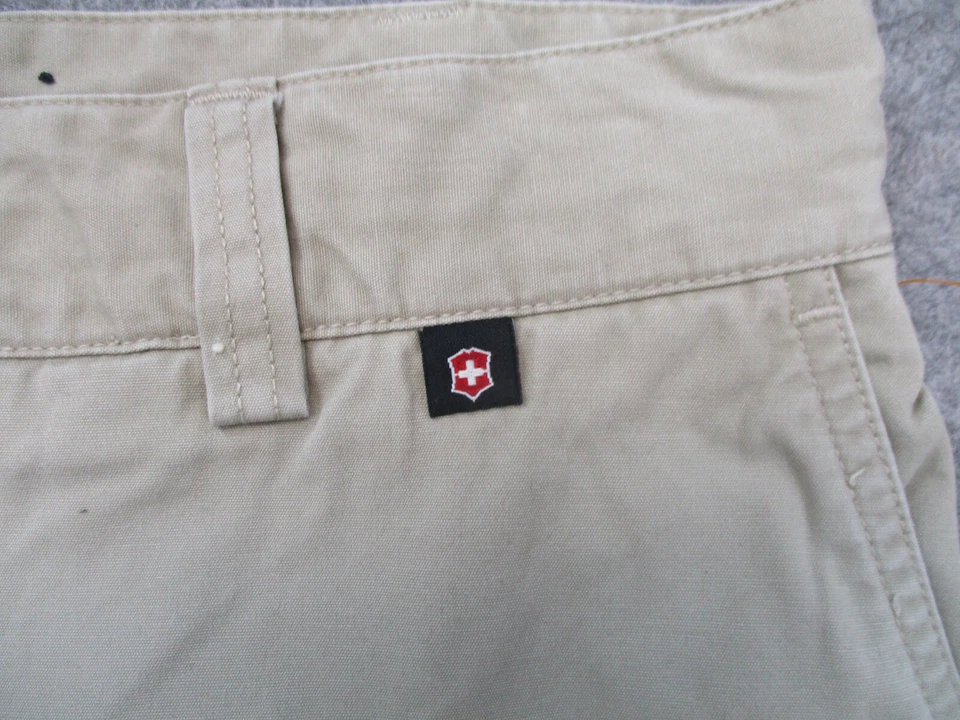 Pantalones Cortos Victorinox Para Hombre 38 Carga Marrón Bolsillo Frontal Plano Adulto Recto Informal 9" Foto 2 de 4