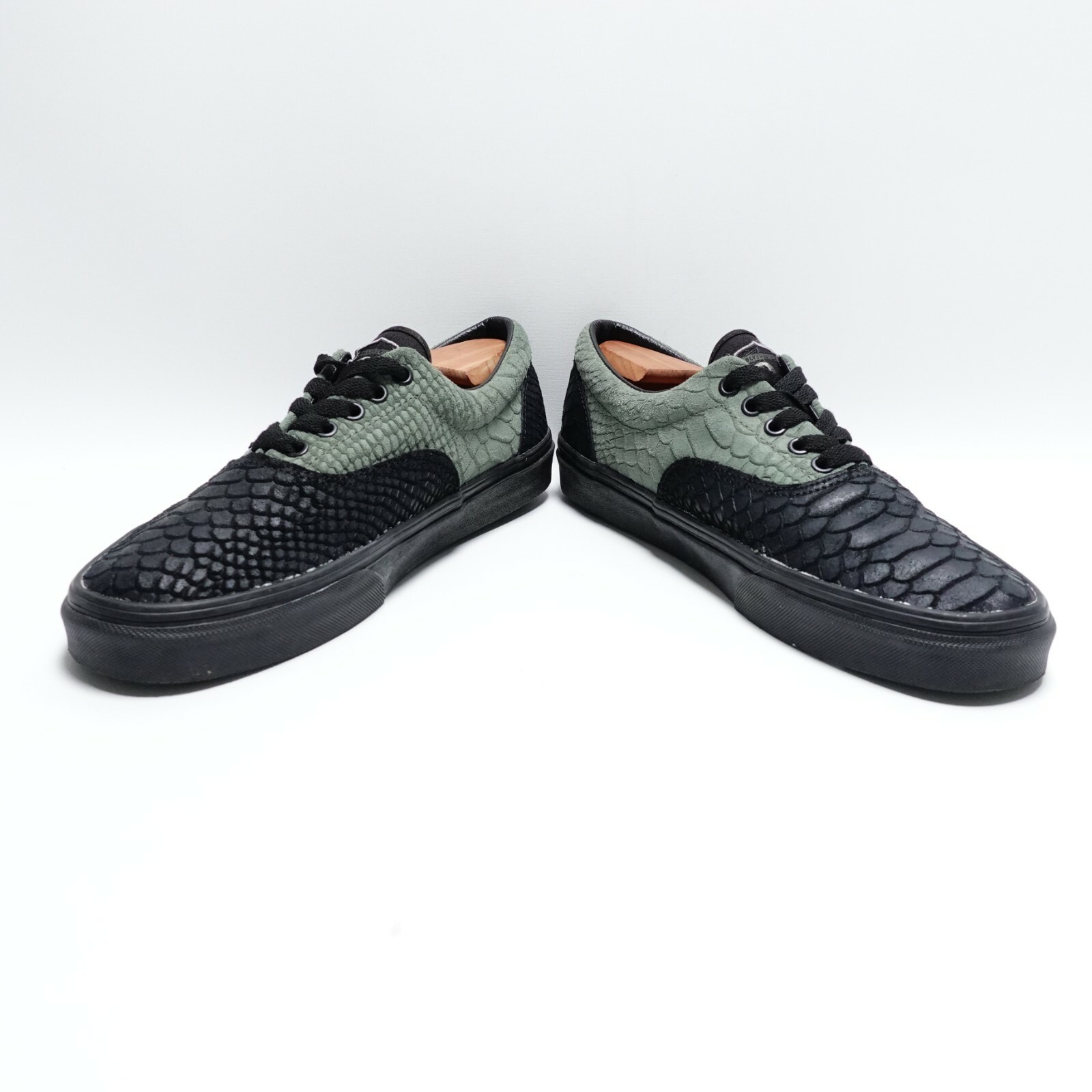 vans slytherin shoes