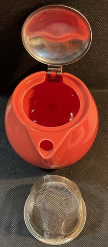 Zero Ceramic Salmon Color Teapot Infuser Included - Picture 8 of 12