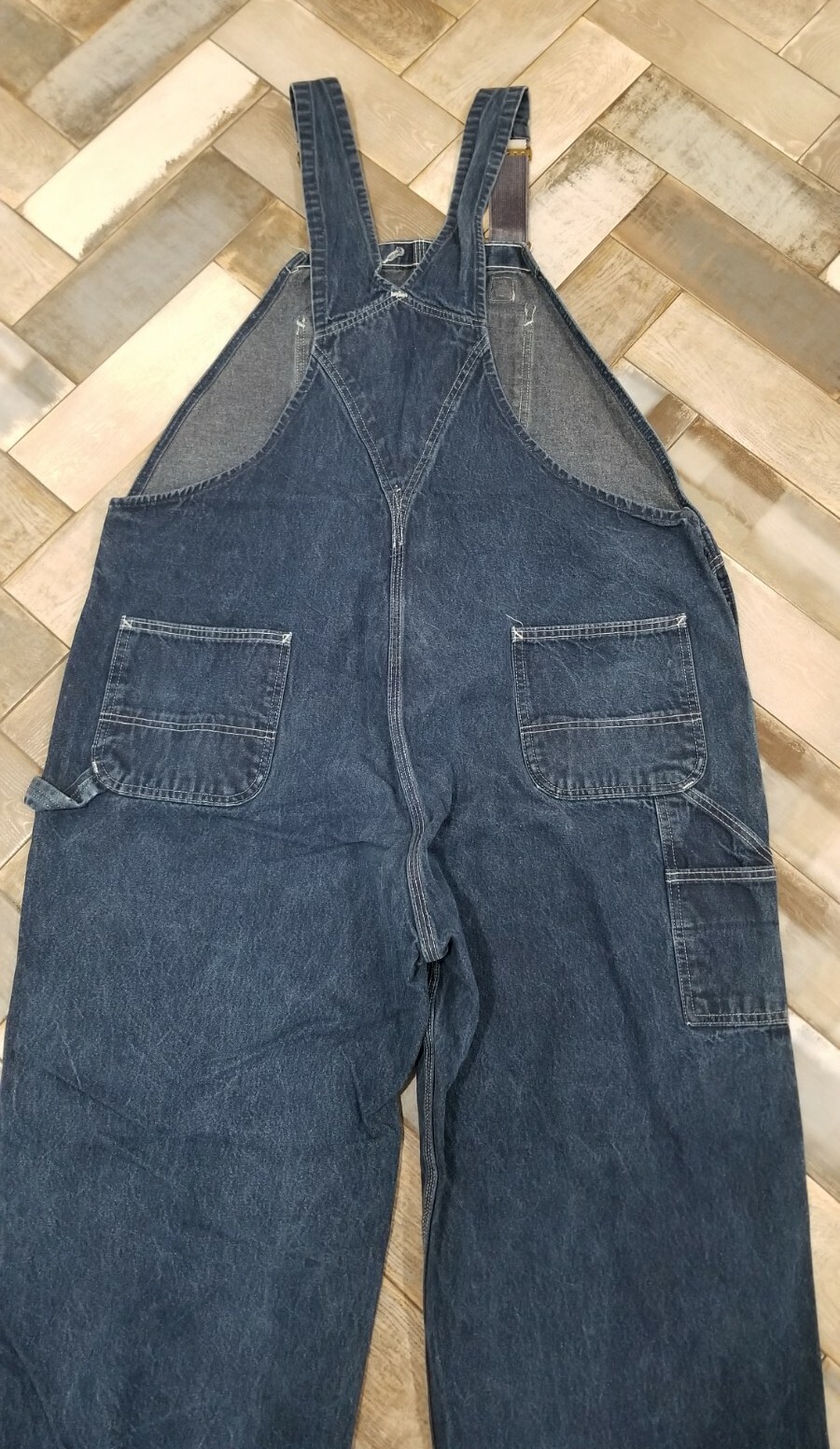 Foto 10 di 13