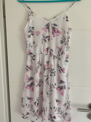 Vero Moda - leichtes Sommerkleid - Gr. XS - mit Blumenmuster - TOP