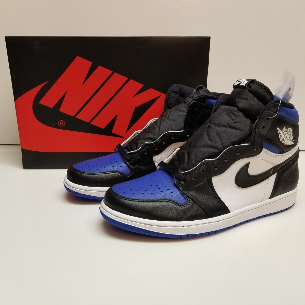 air jordan 1 royal toe size 9 deadstock Air Jordan 1 Retro High OG “Royal Toe” 555088-041 Men main image 2