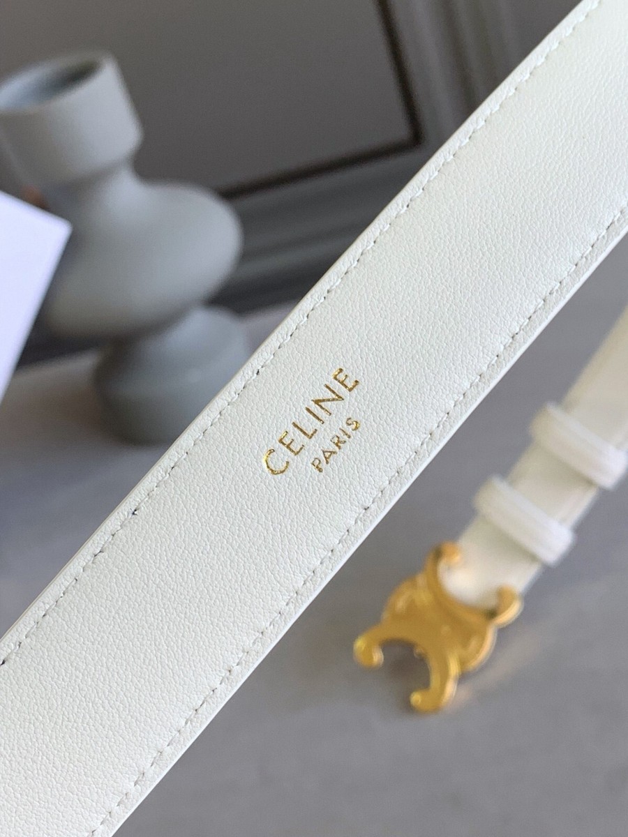 CELINE ホワイトレザーベルト 85 CELINE ホワイトレザーベルト ゴールドバックル85 - メルカリ