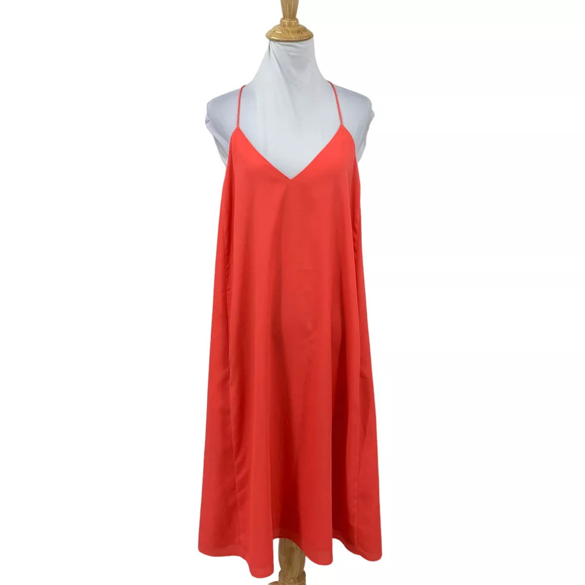 Shapeless dress store