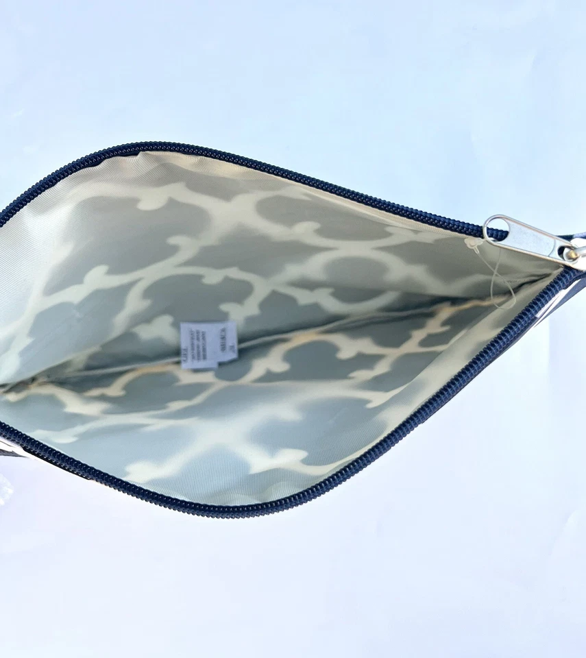 Bolso N.GIL Maquillaje Cosmético Blanco y Negro NGIL NUEVO CON ETIQUETAS Foto 3 de 4