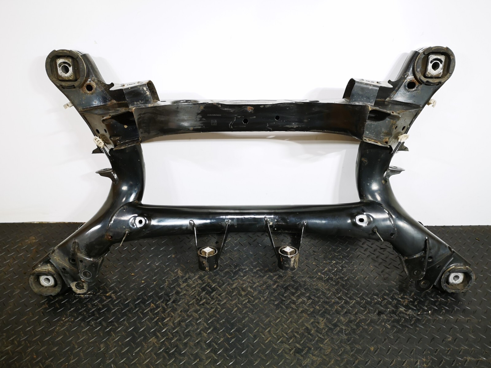 BMW 1 Series F20 2.0 D Rear Subframe Part Number 6792505 for sale 