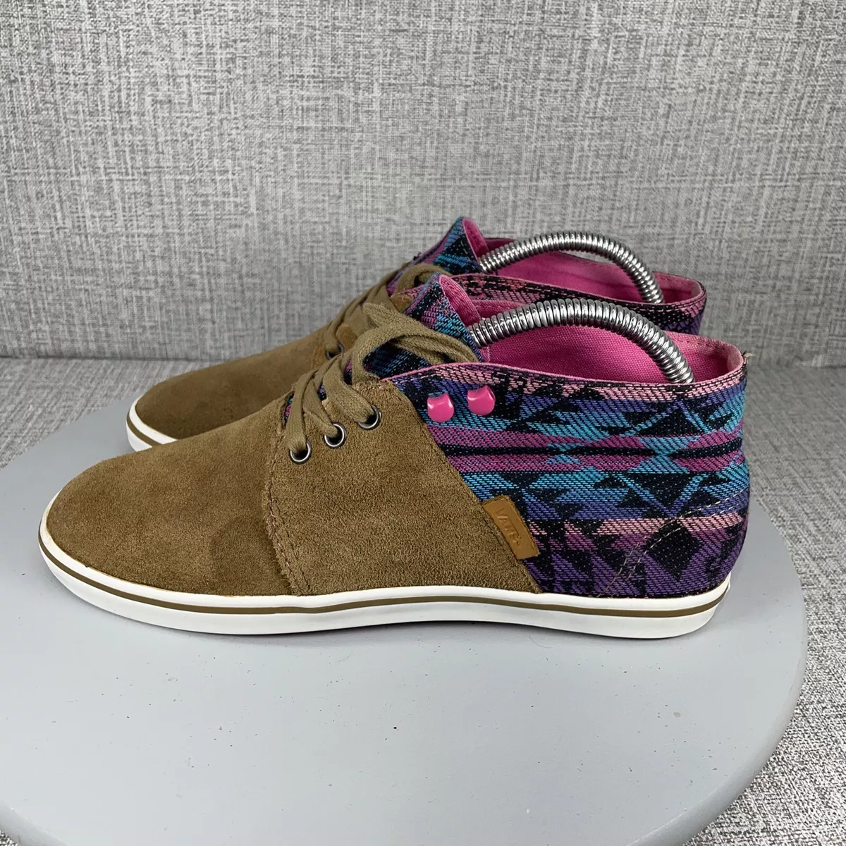 Shoe warehouse vans outlet