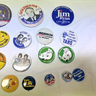 Vintage Pinback Buttons Lot of 24 Various Themes, Political, Bay City Rollers — photo 4