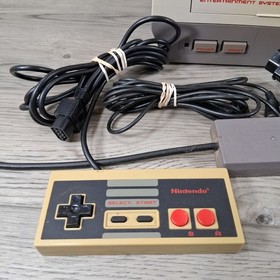 Sistema de Entretenimiento Nintendo Original NES Juego de Acci&oacute;n Consola con Manual, Funciona