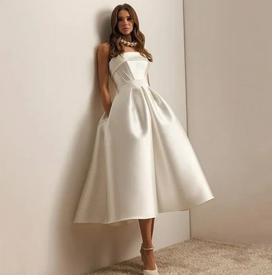 Elegant A-Line Short Wedding Dress 2026 Strapless Backless Tea Length Satin 