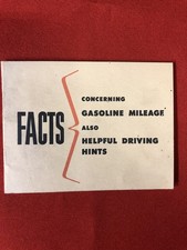 Vintage Willys Overland Jeep Jeepster Station Wagon Facts Brochure Booklet 4x5
