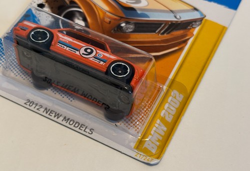 Hot Wheels BMW 2002 2012 NEW MODELS ORANGE ERROR - NO PLASIC WINDOWS/WINDSHIELD - Picture 5 of 12