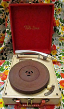 Vintage 50's "Two-Tone" brand white red portable 16/33 1/3/45/78 record player
