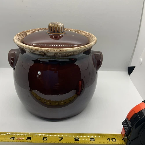 Hull Pottery Brown Drip Bean Pot Crock With Lid Oven Proof USA 2Qt. Vintage