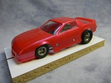 1/24 SCALE 1980'S CHEVY CAMARO Z28 PASTEL RED SLOT CAR W/CLASSIC CHASSIS