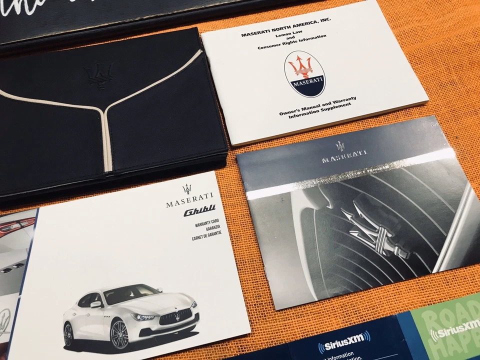 Maserati Ghibli 2015 base manual del propietario SQ4 S Q4 (SRVCE BK) juego completo (nuevo Foto 3 de 4