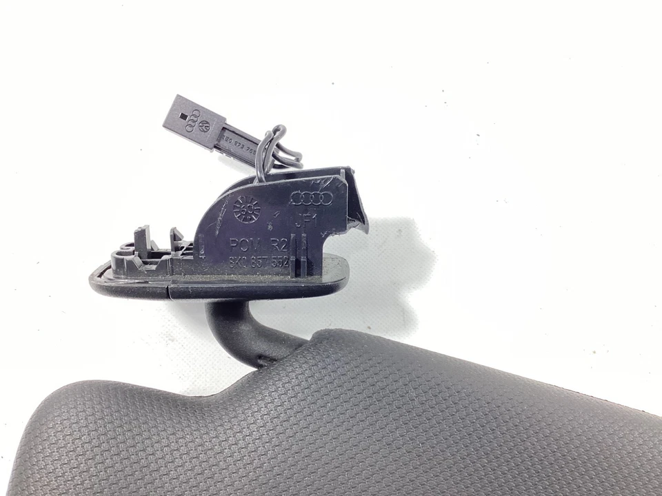 Parasol delantero derecho del lado del pasajero Audi S5 2009-2012 8H0010501 OEM. Foto 4 de 4