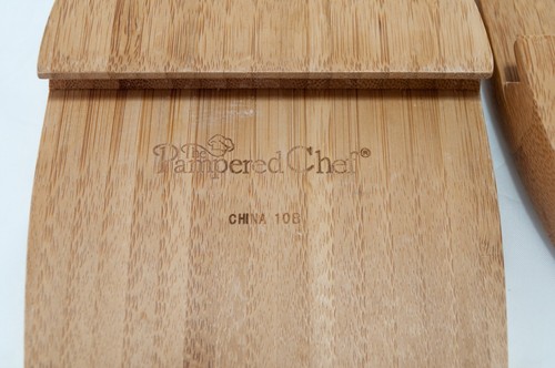 Pampered Chef # 2288 Bamboo Salad Serving Tongs/Claws/Utensil - Picture 3 of 3