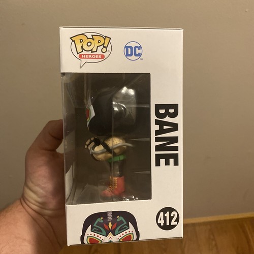 Funko Pop Heroes Bane #412 GITD (Día de los Muertos) Entretenimiento Tierra Excl. - Imagen 2 de 6