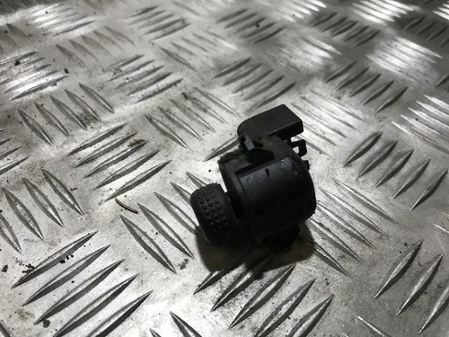 Renault Laguna 1995 Wing mirror control switch (Exterior Mirror Sw #300027-25