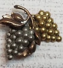 Tri Toned Grapes Leaves Pin Brooch Gold Copper Silver Tones Pendant Estate