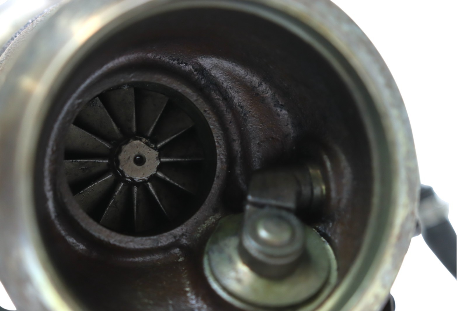 McLaren 600LT Right Side Engine Turbocharger 13F0545CP 2019 2020 2021 OEM
