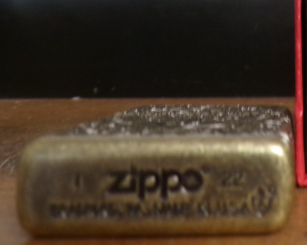NEW  ZIPPO 29719 ARMOUR ST BENEDICT WINDPROOF ANTIQUE BRASS LIGHTER 22 I bottom