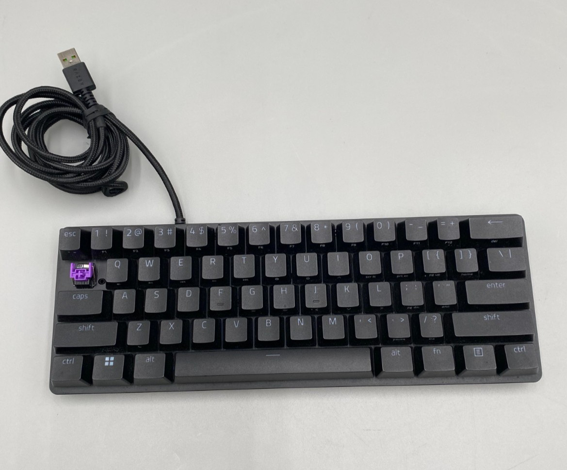 Razer Black Gaming Keyboard For PC RZ03-0339 Good Condition