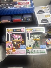 Funko Pop! Figura DC x Sonic the Hedgehog Amy como Wonder Woman, #595 y Silver 592