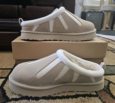 UGG Tazz Sunwave Platform Slipper sand Kids size 6 Fits Women Size 8