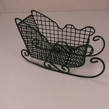 Green Wire Sleigh Basket Christmas Winter Decor 7" Long Tabletop Accent