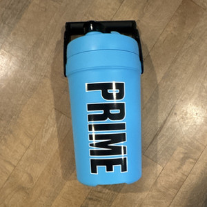 PRIME 22 fl oz Blue/Black Plastic Sport Water Bottle with Flip Top Lid