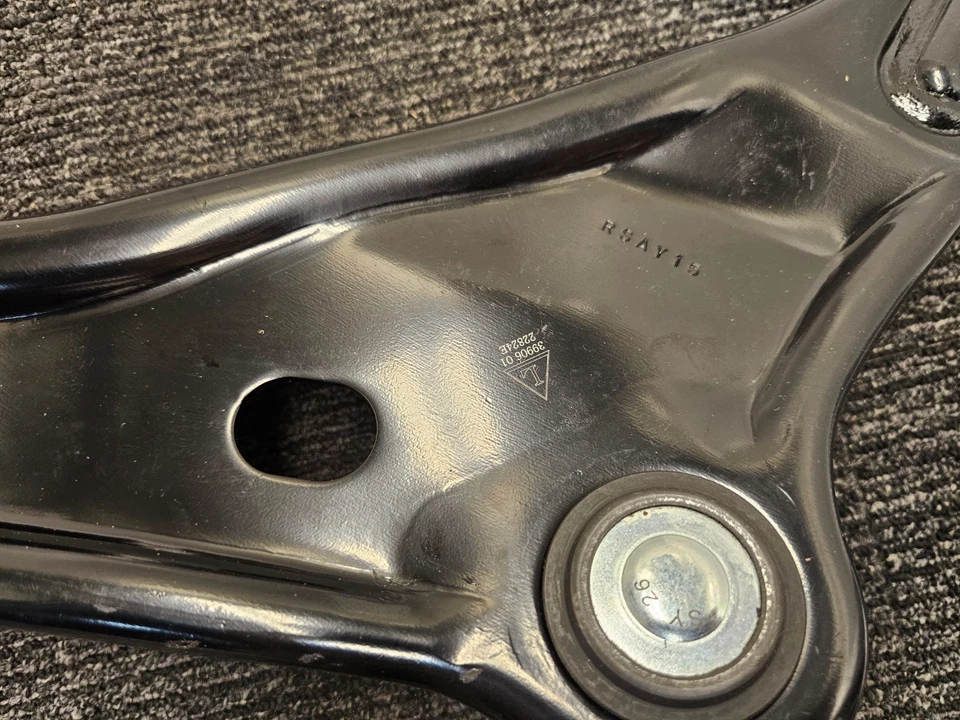 Brazo de control inferior derecho pasajero delantero Lemfoerder 39906 01 para Mini Cooper Foto 3 de 4